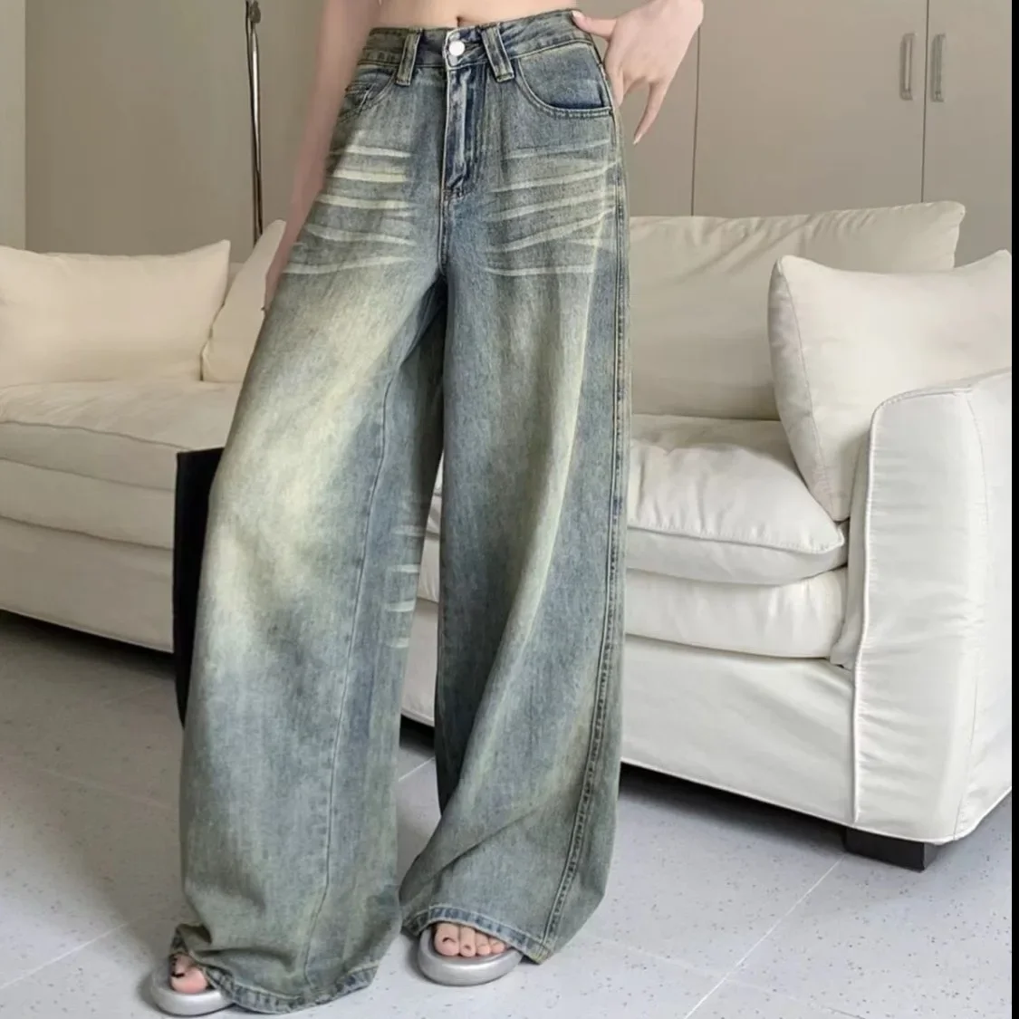Vintage Wide-Leg Jeans Women's Loose-Fit High-Waisted Slimming Casual Straight-Leg Long Pants Trendy On The Ground - Image 4