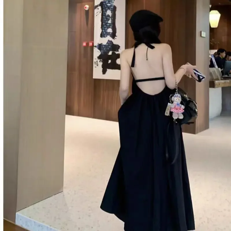 Summer Vacation Dress Thailand Style Open-back Halter Neck Age-reducing Photography Beach Long Dress Belted - Image 2